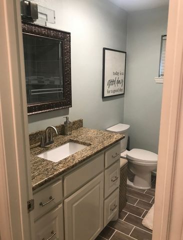 601 Highland Oaks Street, Mount Vernon, TX 75457