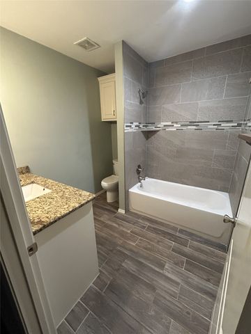 601 Highland Oaks Street, Mount Vernon, TX 75457