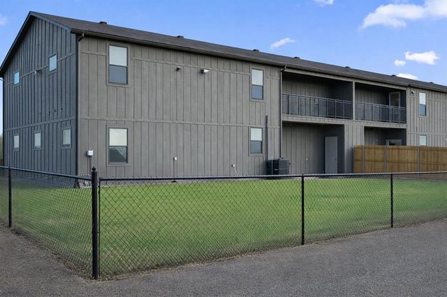 26218 N 2960 Road, Cashion, OK 73016