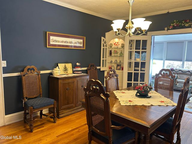 20 Chester Court, Brunswick, NY 12182