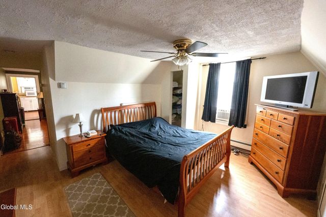 20 Chester Court, Brunswick, NY 12182