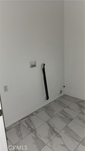 950 Tucson Court, San Jacinto, CA 92583