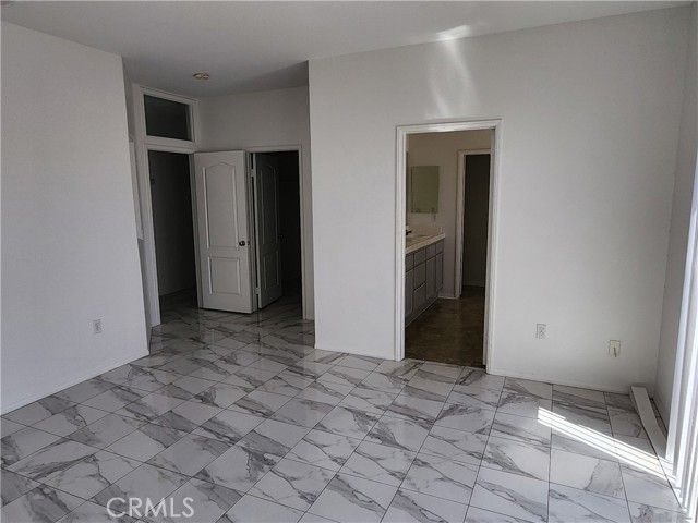 950 Tucson Court, San Jacinto, CA 92583