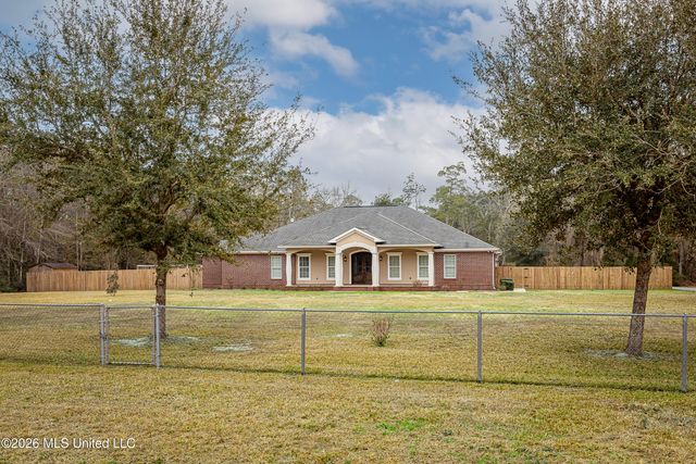 5851 Old Spanish Trail, Ocean Springs, MS 39564