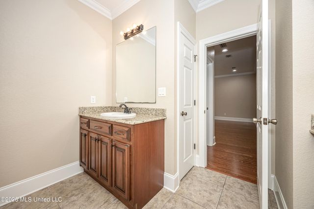 5851 Old Spanish Trail, Ocean Springs, MS 39564
