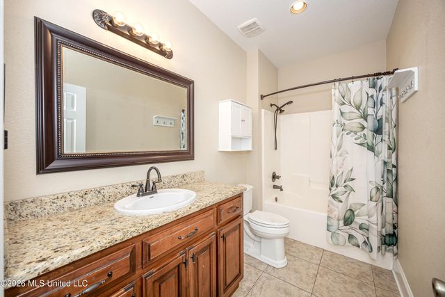 5851 Old Spanish Trail, Ocean Springs, MS 39564