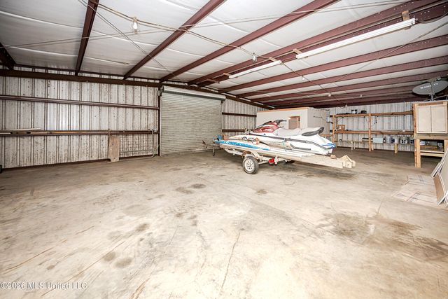 5851 Old Spanish Trail, Ocean Springs, MS 39564