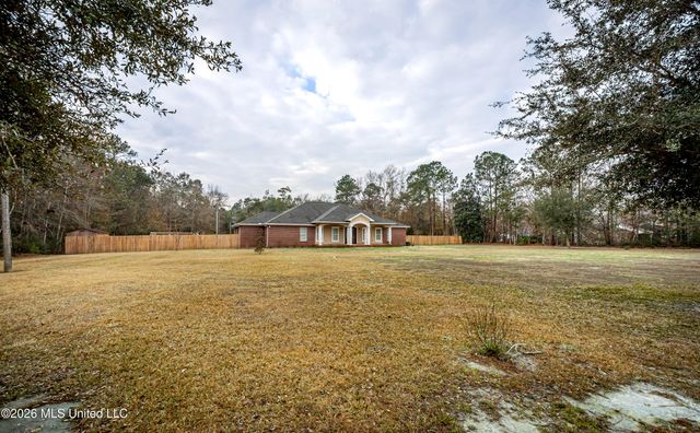 5851 Old Spanish Trail, Ocean Springs, MS 39564