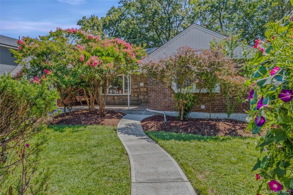 1013 Stafford Road, Valley Stream, NY 11580