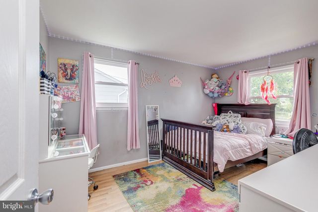211 FAIRMOUNT AVE, Blackwood, NJ 08012