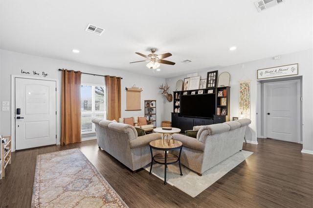 12992 Old Dallas Road, West, TX 76691