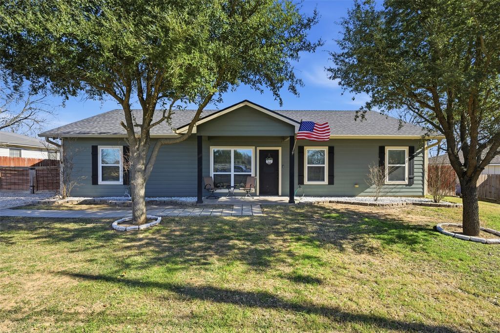 12992 Old Dallas Road, West, TX 76691