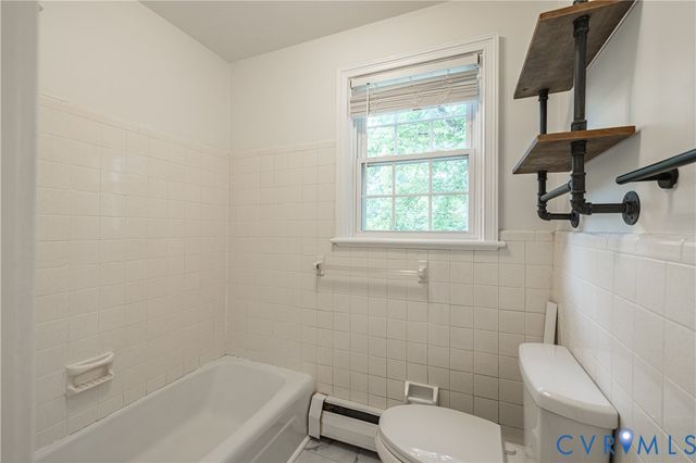 9317 Skyview Dr, Henrico, VA 23229