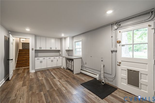 9317 Skyview Dr, Henrico, VA 23229