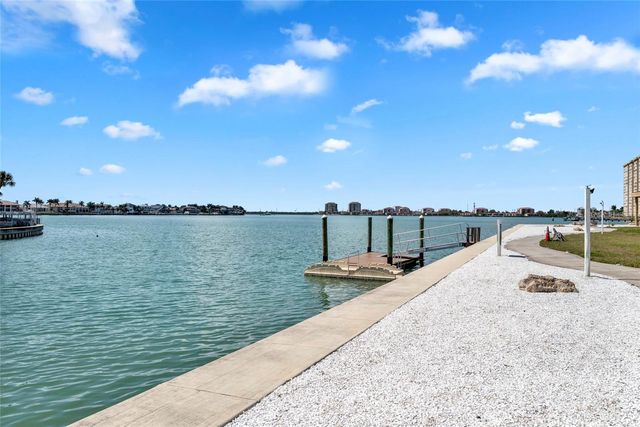 4900 BRITTANY DRIVE S 301, St Petersburg, FL 33715