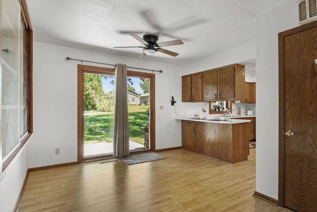 421 Patrick Avenue, Waunakee, WI 53597