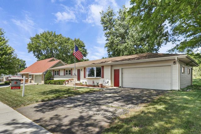 421 Patrick Avenue, Waunakee, WI 53597