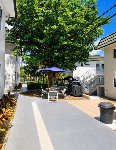 1000 SE 15th Street 205, Fort Lauderdale, FL 33316