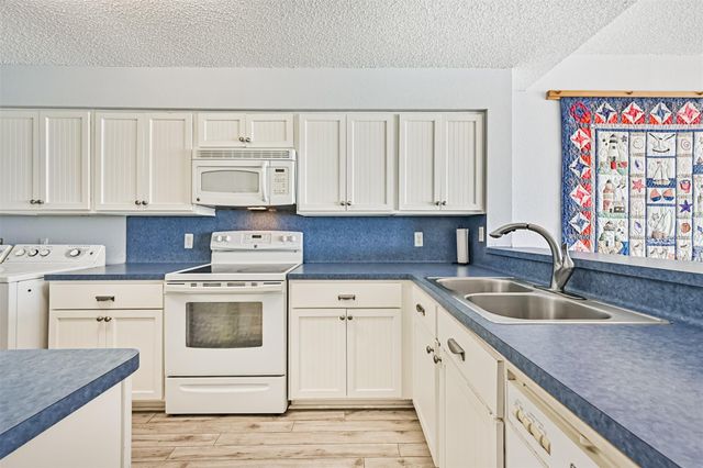 7700 Seawall Unit 508 Boulevard 508, Galveston, TX 77551