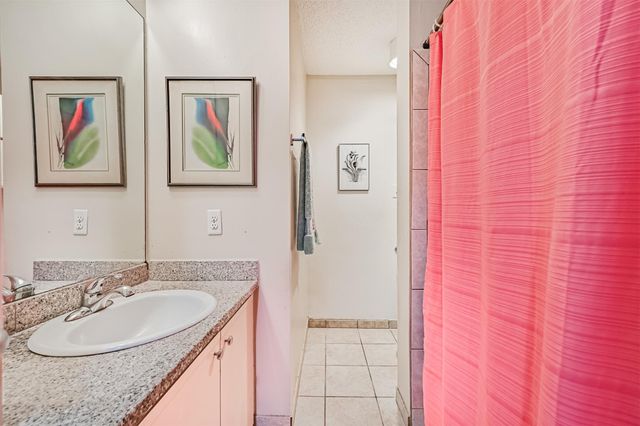 7700 Seawall Unit 508 Boulevard 508, Galveston, TX 77551