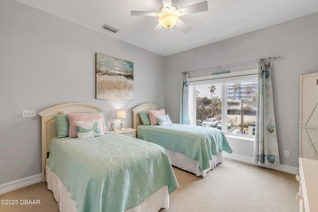 423 S Atlantic Ave Apt 101, New Smyrna Beach, FL 32169