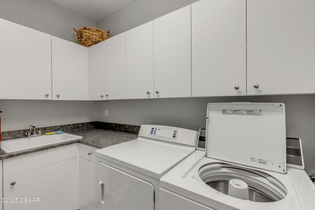 423 S Atlantic Ave Apt 101, New Smyrna Beach, FL 32169