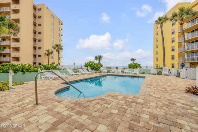423 S Atlantic Ave Apt 101, New Smyrna Beach, FL 32169