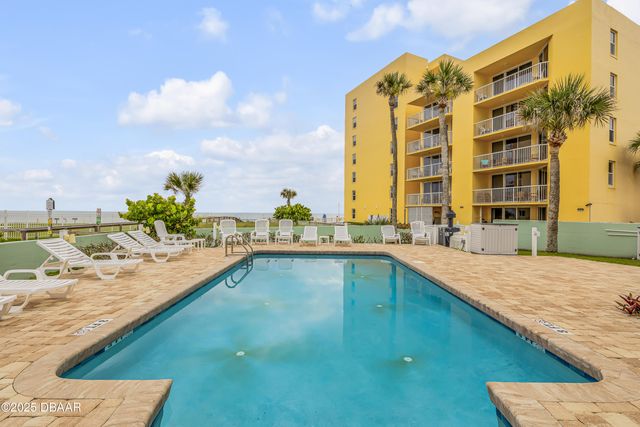 423 S Atlantic Ave Apt 101, New Smyrna Beach, FL 32169