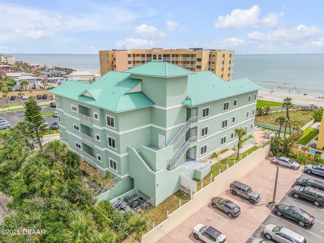 423 S Atlantic Ave Apt 101, New Smyrna Beach, FL 32169