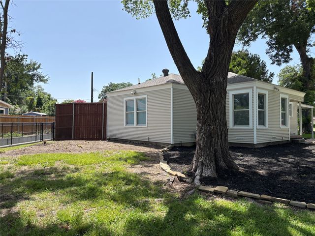 1502 Resistol Road, Garland, TX 75042