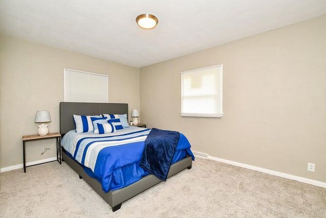 6604 E H Avenue, Kalamazoo, MI 49048