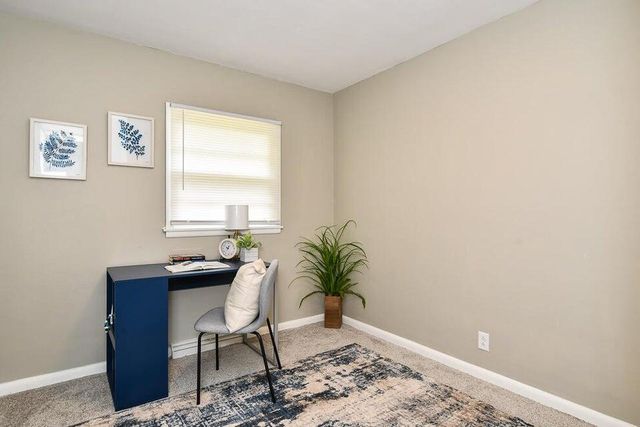 6604 E H Avenue, Kalamazoo, MI 49048