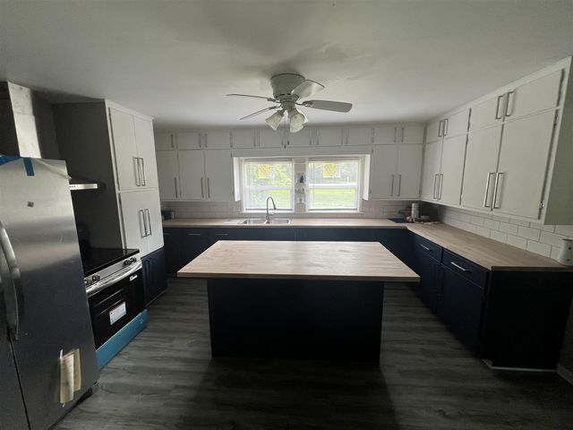 6604 E H Avenue, Kalamazoo, MI 49048