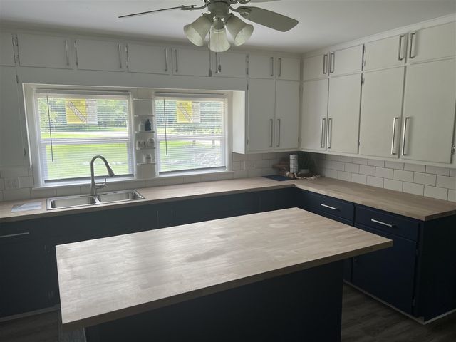 6604 E H Avenue, Kalamazoo, MI 49048