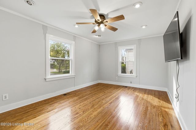 350 Belvar Ave, Louisville, KY 40206