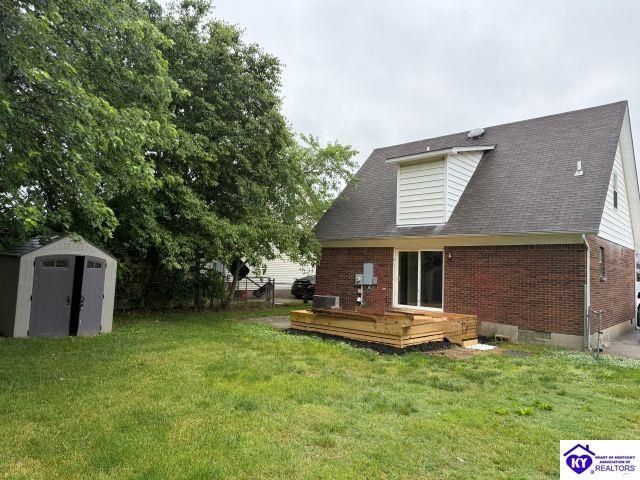 2574 Vonoa Drive, Radcliff, KY 40160