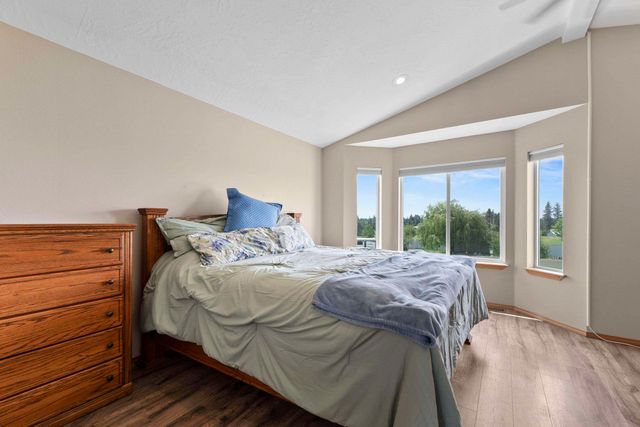 802 E Collin Ave, Medical Lake, WA 99022