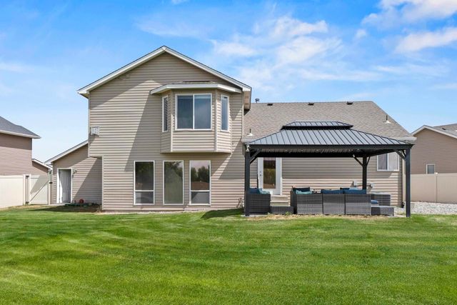 802 E Collin Ave, Medical Lake, WA 99022