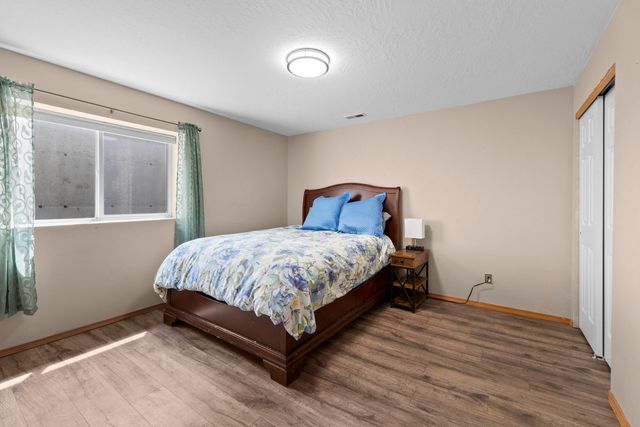 802 E Collin Ave, Medical Lake, WA 99022