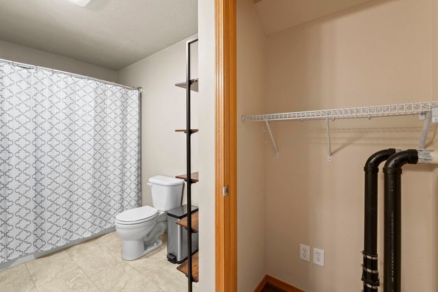 802 E Collin Ave, Medical Lake, WA 99022