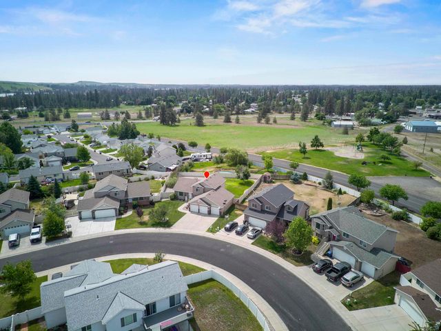 802 E Collin Ave, Medical Lake, WA 99022