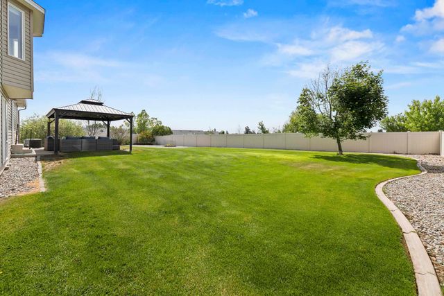 802 E Collin Ave, Medical Lake, WA 99022