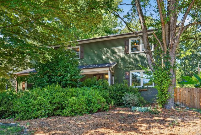1309 Worcaster Place, Charlotte, NC 28211