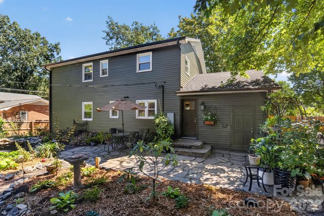 1309 Worcaster Place, Charlotte, NC 28211