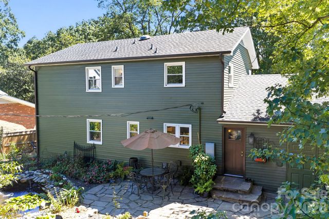1309 Worcaster Place, Charlotte, NC 28211
