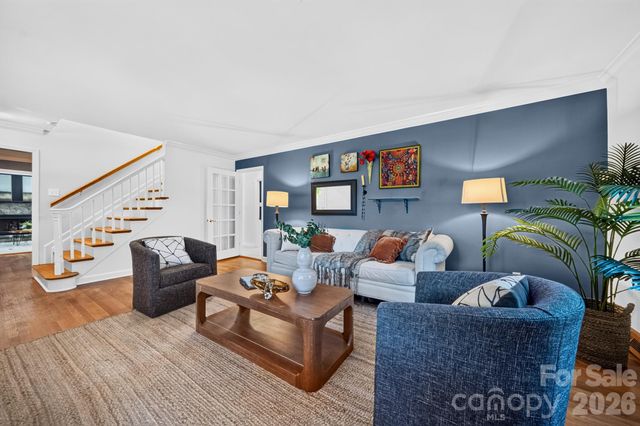 1309 Worcaster Place, Charlotte, NC 28211