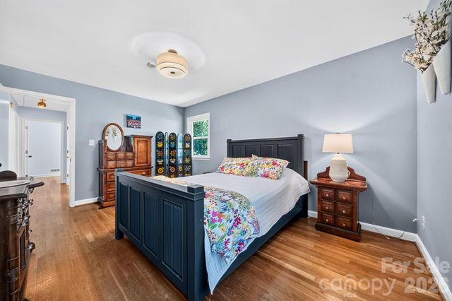 1309 Worcaster Place, Charlotte, NC 28211