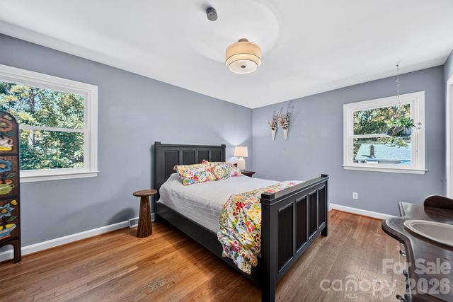 1309 Worcaster Place, Charlotte, NC 28211