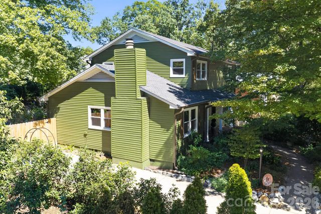 1309 Worcaster Place, Charlotte, NC 28211