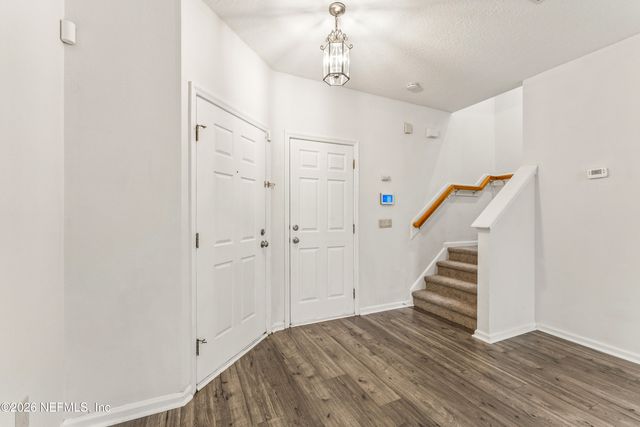 6865 MISTY VIEW Drive, Jacksonville, FL 32210